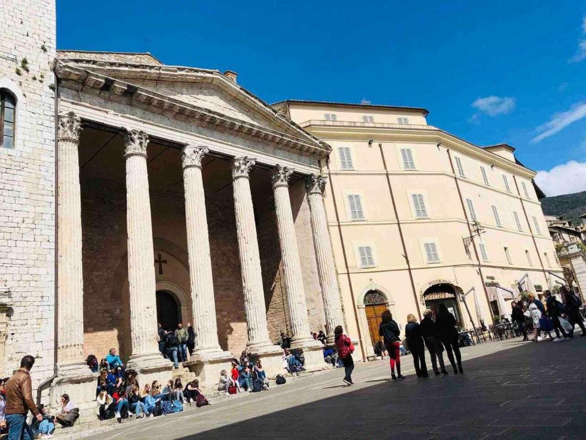 Mavitur Rooms Assisi Luaran gambar