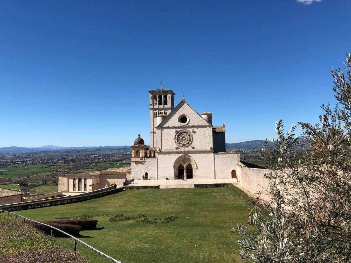 Mavitur Rooms Assisi Luaran gambar